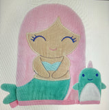 Bath Mitt With Finger Puppet