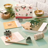 MERRY MEMORIES
A Card Deck with Heartwarming Activities to Celebrate the Season